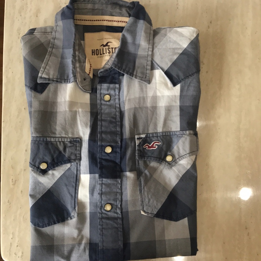 Hollister full sleeve